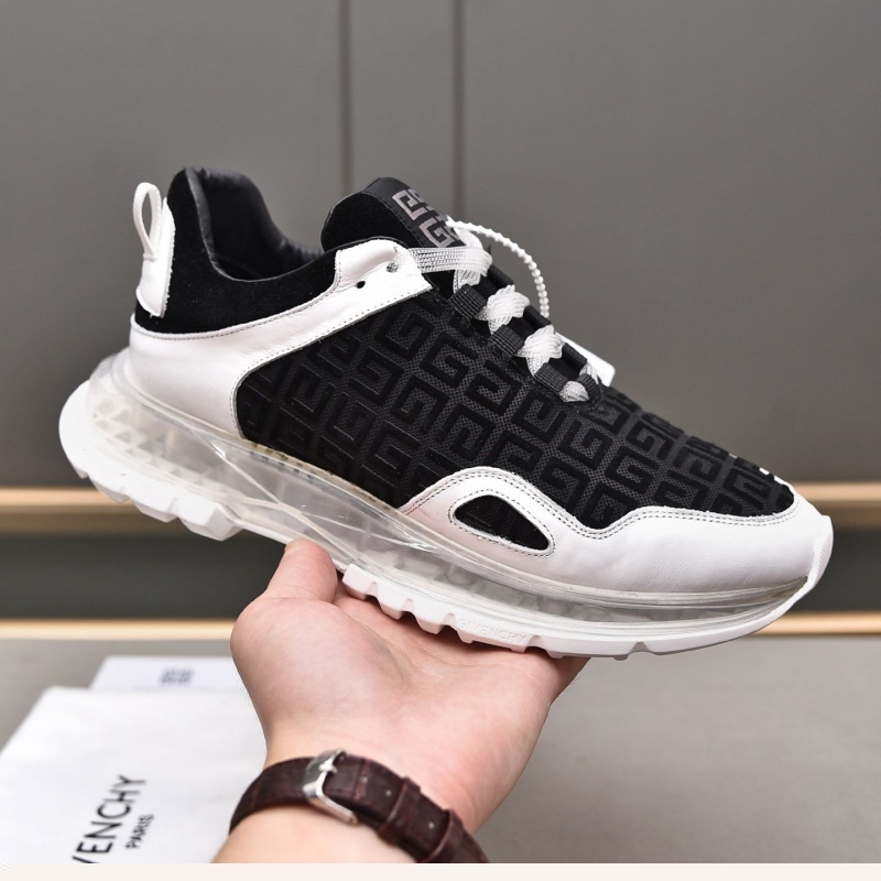 Givenchy Sneakers